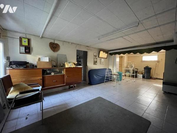 Maison d'habitation d'environ 90 m² habitables sur un terrain de 458 m².