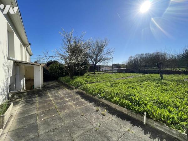 Maison d'habitation d'environ 90 m² habitables sur un terrain de 458 m².