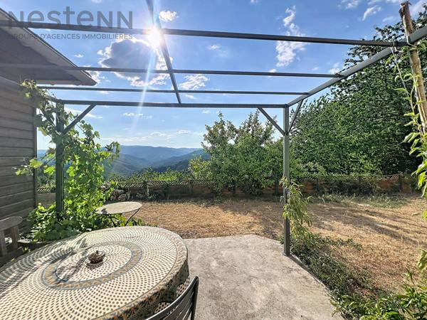 Villa récente de plain-pied avec vue panoramique ? Moissac-Vallée-Française