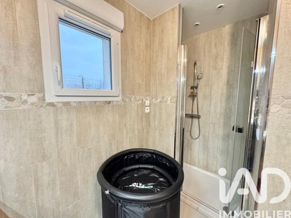 Maison à vendre 6 pièces 140 m² Maisse
