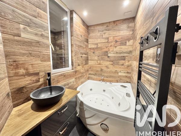 Maison à vendre 6 pièces 140 m² Maisse