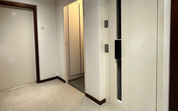 Appartement à vendre    2 pièces • 28,83 m2 Paris 13