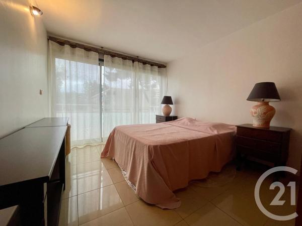 Appartement T3 à vendre  3 pièces - 79,69 m2 BORMES LES MIMOSAS - 83