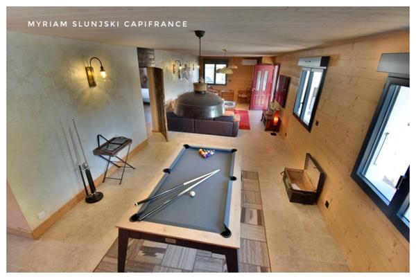 Dpt Landes (40), à vendre Villa atypique proche autoroute, océan, au calme.