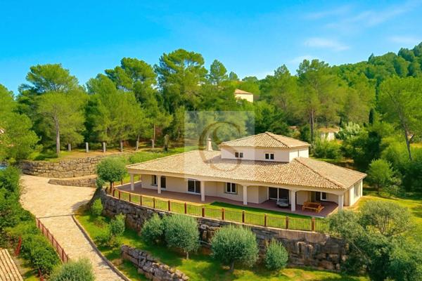 Maison à vendre 6 pièces de 289 m²
