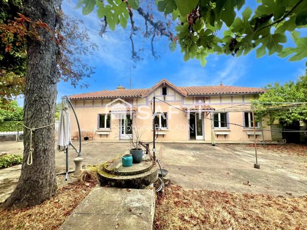 MAISON DE VILLAGE INDEPENDANTE AVEC JARDIN , PUITS ET DEPENDNACE