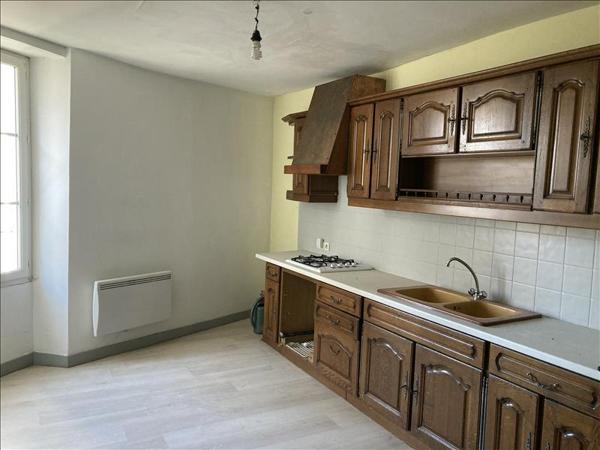 Immeuble à vendre |  Lisle |  102 m²