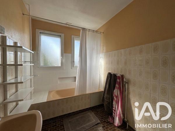 Maison à vendre 6 pièces 120 m² Sainte-Bazeille