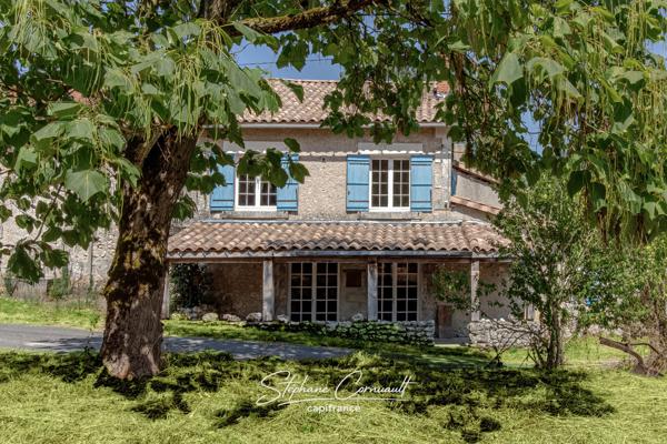 Maison en pierre de 147m² à la campagne