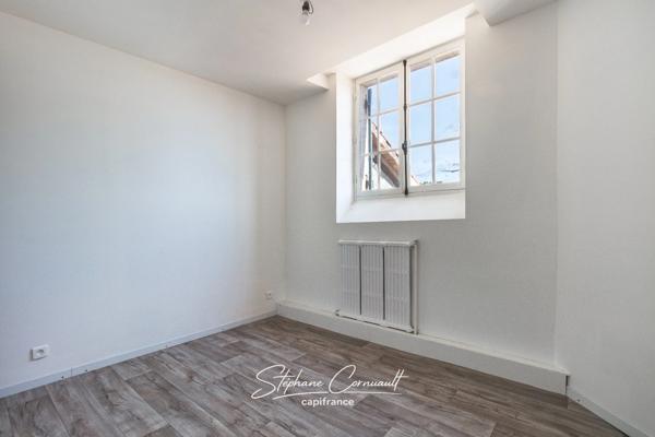 Maison en pierre de 147m² à la campagne