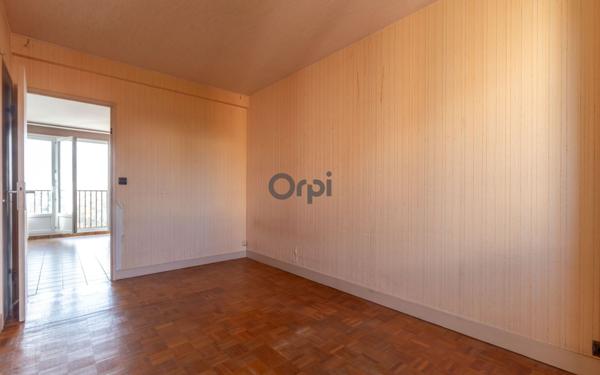 Appartement à vendre    3 pièces • 60 m2 Joinville-le-Pont