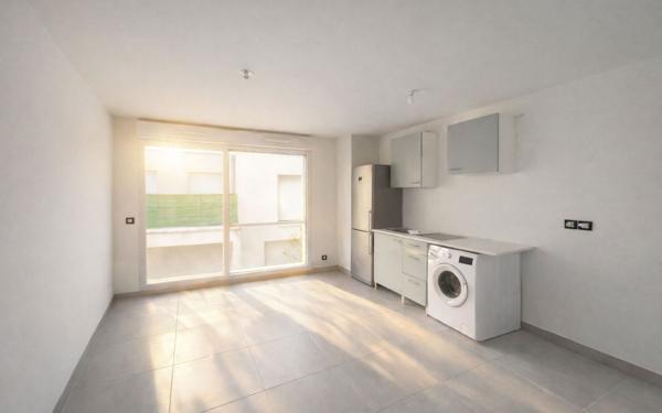 Appartement à vendre    1 pièce • 23,27 m2 Montreuil