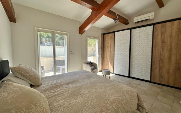 Maison à vendre    6 pièces •  Vauvert