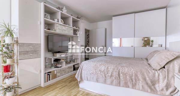 À vendre Studio 33.14 m² - Issy-les-moulineaux 92130