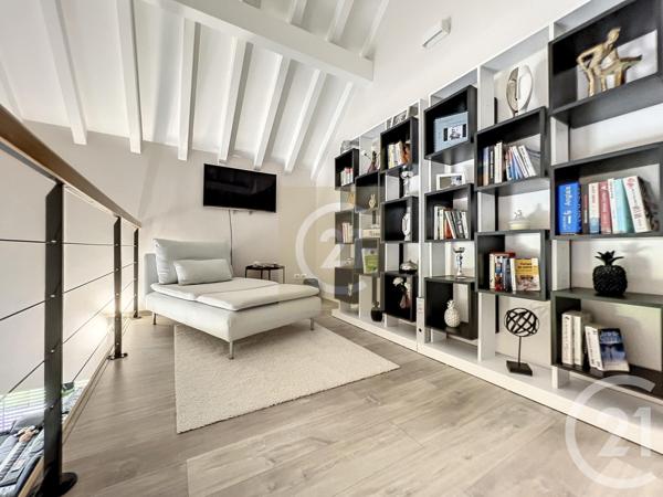 Maison à vendre  6 pièces - 220 m2 LEPUIX NEUF - 90