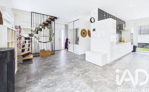 Maison à vendre 8 pièces 312 m² Valenciennes