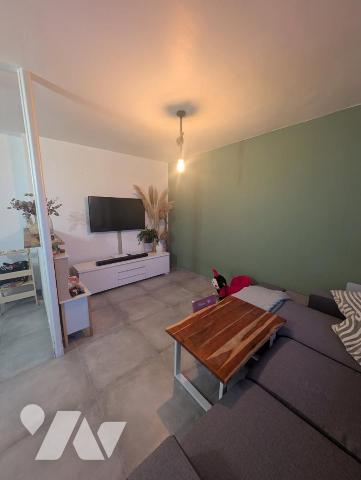 Appartement avec cave et balcon et proche du centre ville