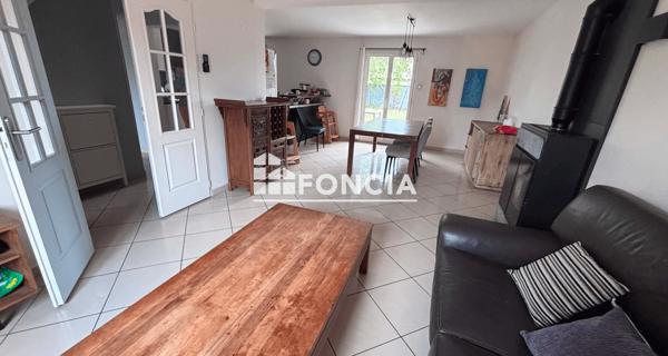 Location Maison 7 pièces 146.56 m² - Rosny-sur-seine 78710