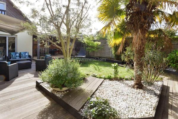 Vente Maison 8 pièces 160 m2 à Villeneuve-Saint-Georges