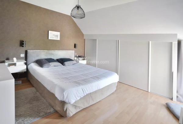 Vente Maison 8 pièces 160 m2 à Villeneuve-Saint-Georges