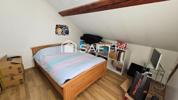 SUPERBE MAISON DE VILLE ENTIÈREMENT RÉNOVÉE – BELLEY CENTRE (01)