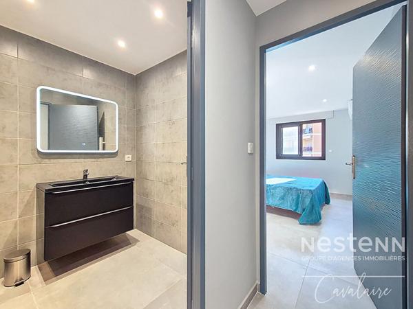 Appartement 3 pièces 69 m2 proche du centre et des plages à Cavalaire