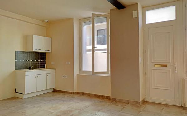 Maison à vendre    2 pièces •  Cholet