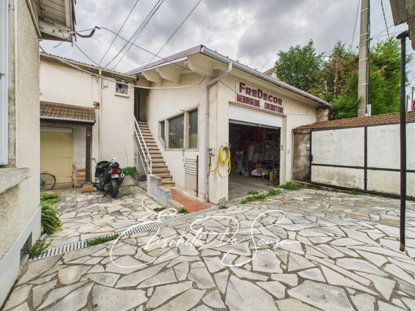 5 minutes à pied du métro - immeuble + atelier