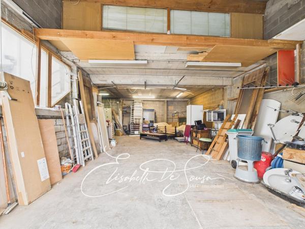 5 minutes à pied du métro - immeuble + atelier