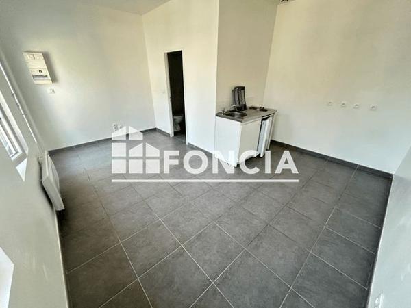 Location Studio 20.3 m² - 75 RUE PIERRE LOTI Rochefort 17300