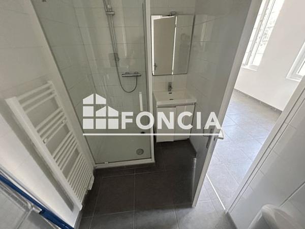 Location Studio 20.3 m² - 75 RUE PIERRE LOTI Rochefort 17300