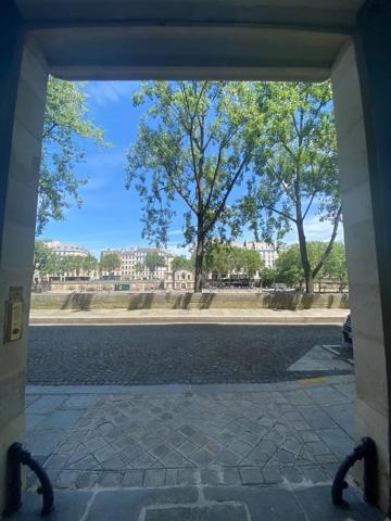 # Appartement – 22m² – Paris 4ème