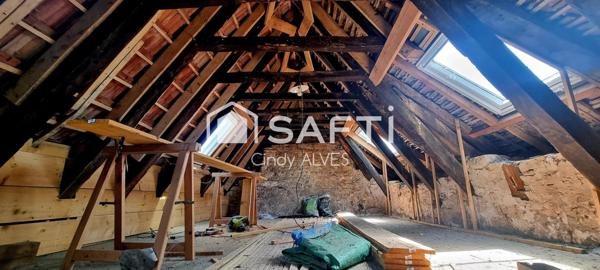 Belle maison ancienne en pierre à rénover