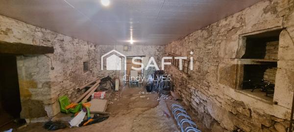 Belle maison ancienne en pierre à rénover