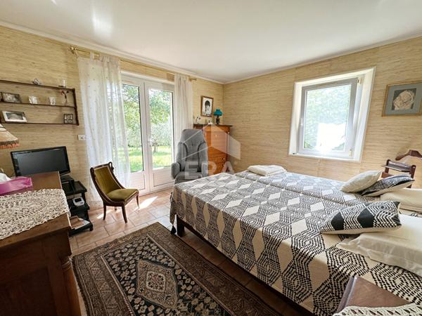 Belle Propriété 7 pièces Rognes 185m2 sur 11 000m² de terrain