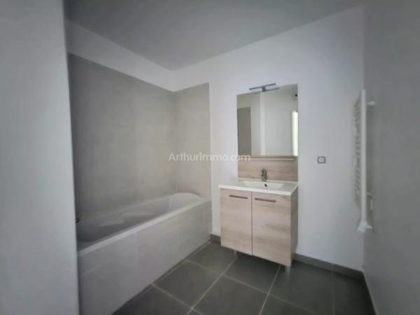 Location Appartement 3 pièces 60 m2 à Draguignan