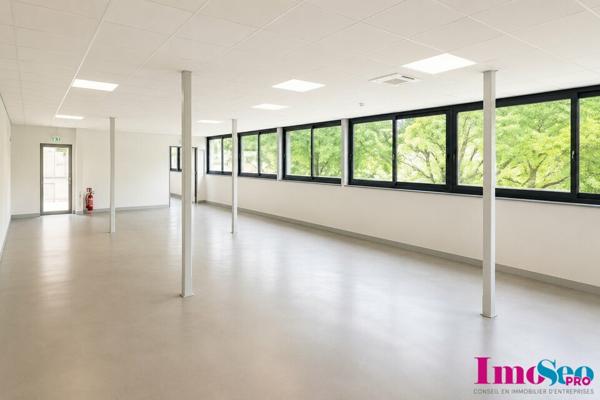 BUREAUX à VENDRE