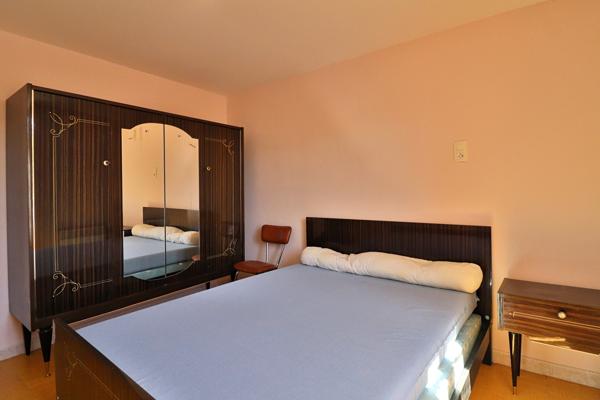 Maison de village-2 chambres- véranda - garage