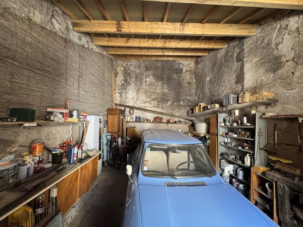 Maison de village-2 chambres- véranda - garage