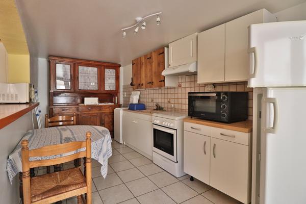 Maison de village-2 chambres- véranda - garage