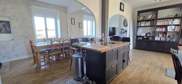 Maison à PLEURTUIT, 35730 - 8 pièces 185m²