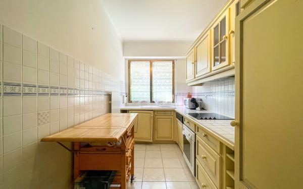 Appartement à louer    3 pièces • 81,41 m2 Cannes