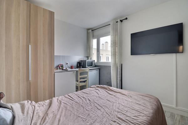 Appartement 4 pièce(s) 75.05 m2+ CAVE+ PLACE DE PARKING