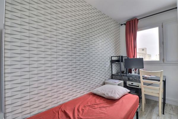 Appartement 4 pièce(s) 75.05 m2+ CAVE+ PLACE DE PARKING