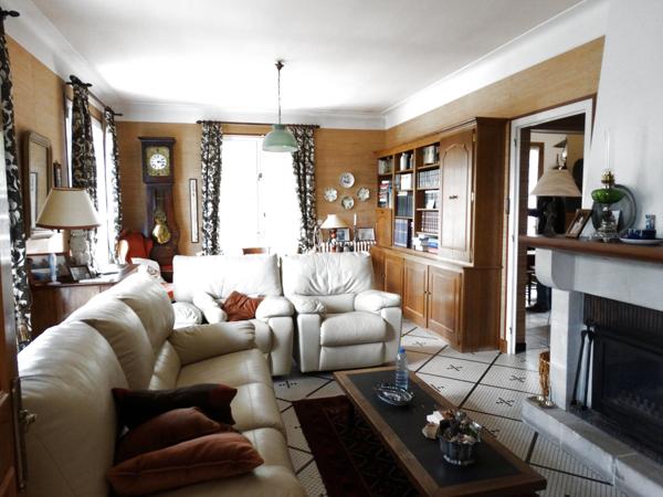 Mussidan (24400) Maison T5 avec sous-sol. A pied du centre ville.