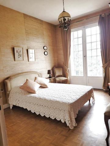 Mussidan (24400) Maison T5 avec sous-sol. A pied du centre ville.