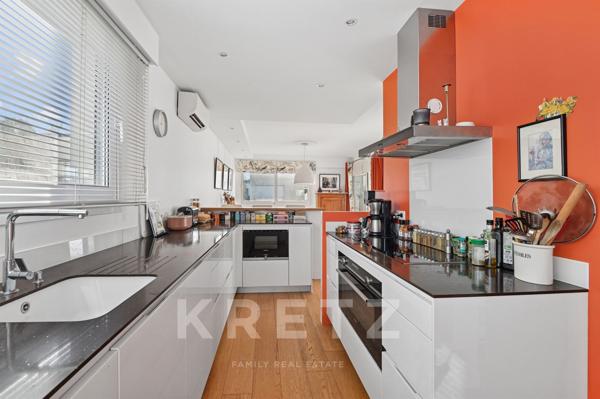 Appartement familial dernier étage avec roof top