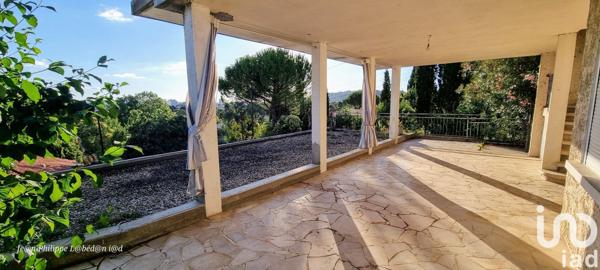 Maison traditionnelle 7 pièces de 174 m² à Bon-Encontre (47240)