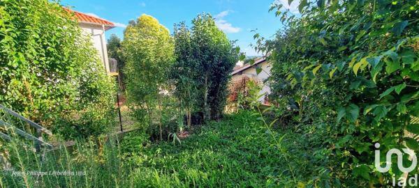 Maison traditionnelle 7 pièces de 174 m² à Bon-Encontre (47240)