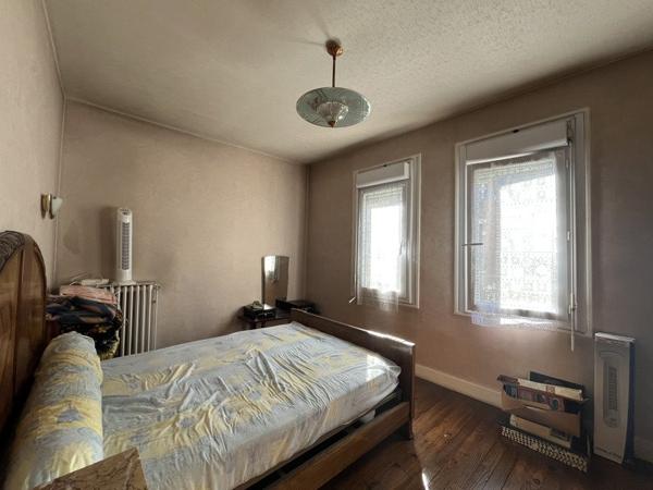 Maison 93 415 € Moissac 5 p 148 m² DPE D